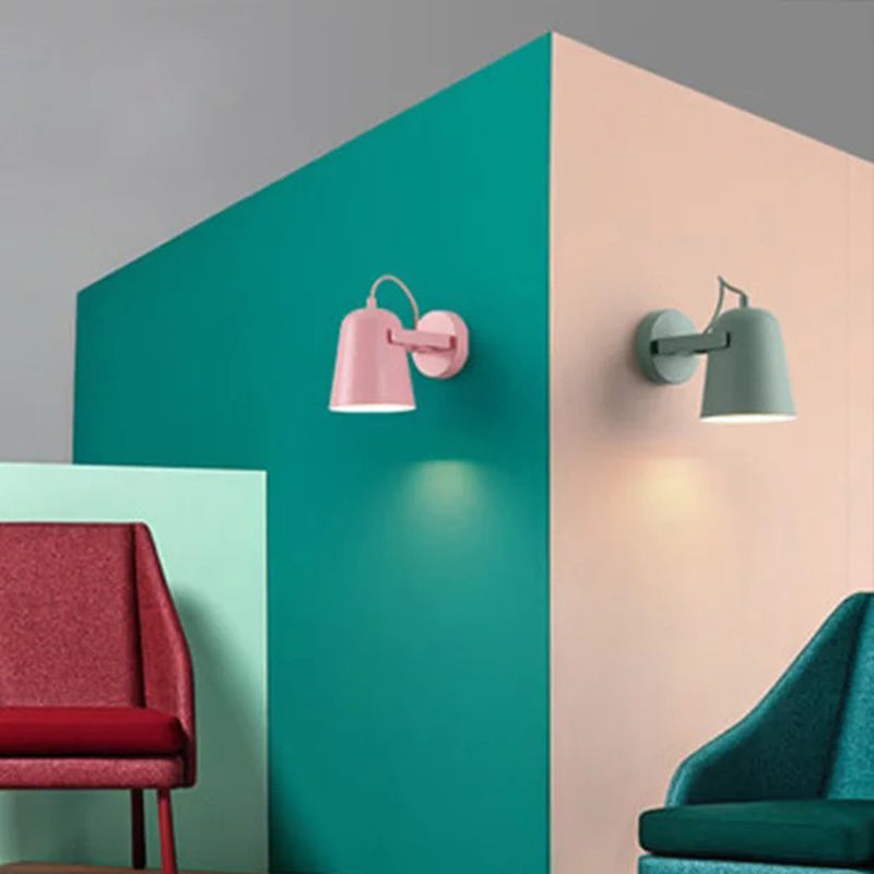 Sophie Nordic Bell drehbare Wandleuchte Metallschirm