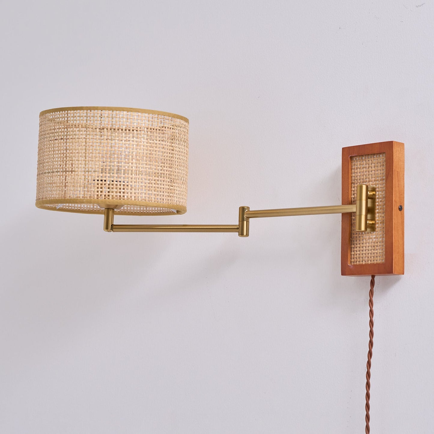 Éloise Bramley Wandlampe mit Schwenkarm