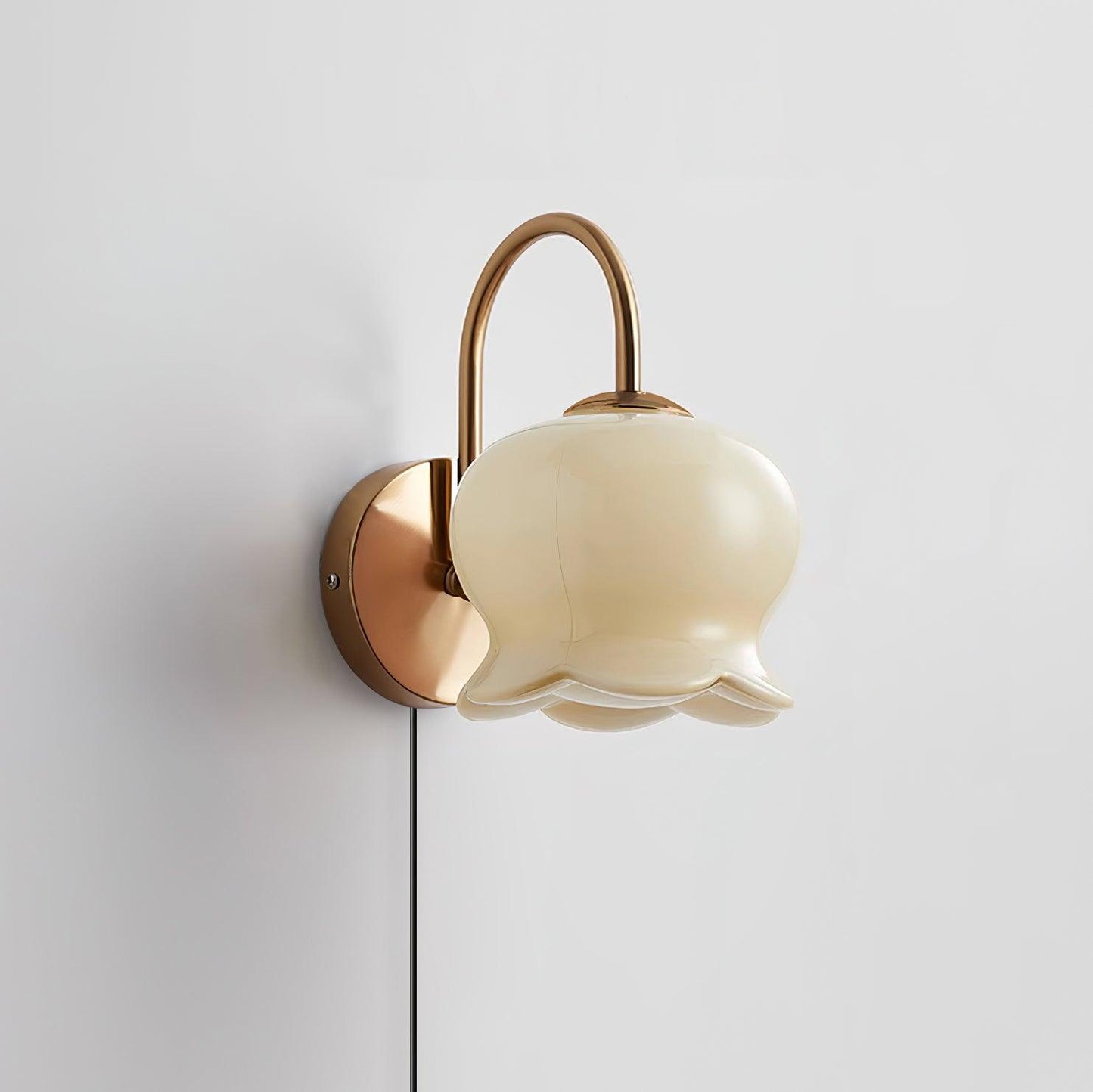 Chloé Bell Wandleuchte mit dekorativem Schleifendesign