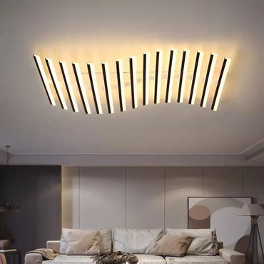 Élodie Minimalistische schwarze Linien-LED-Deckenleuchte, verstellbar