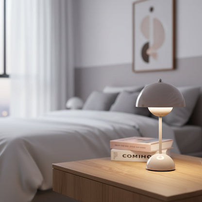 Élodie Wiederaufladbare LED-Tischleuchte mit Doppelkugeldesign