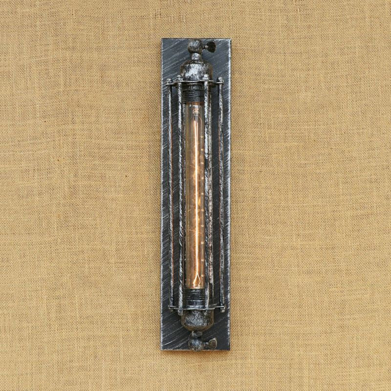 Luca Linear Wandleuchte mit Drahtgestell