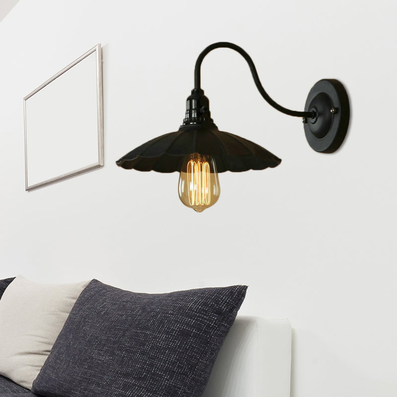 Sienna Scalloped Gooseneck Wall Sconce