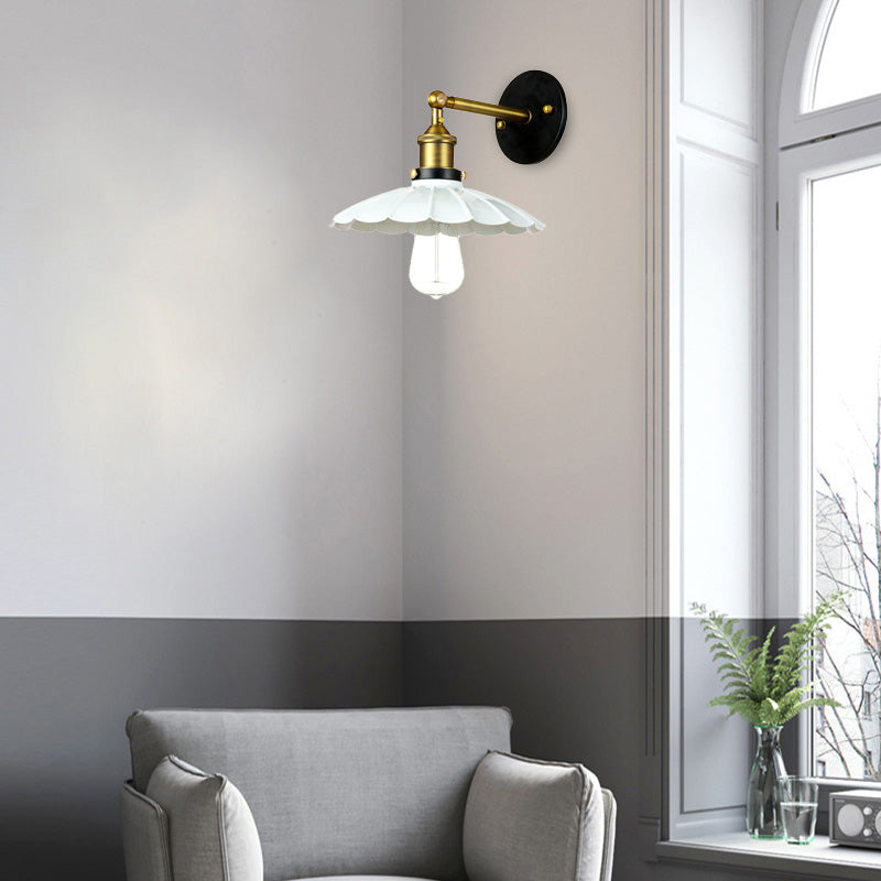 Mathilde Vintage Scalloped Rotatable Wall Lamp