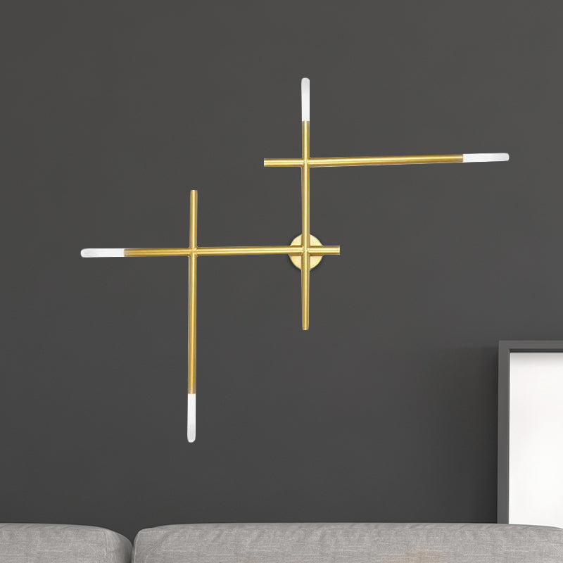 Camille Crossed Lines Wandleuchte mit Schwarz/Gold-Finish und 4 LEDs