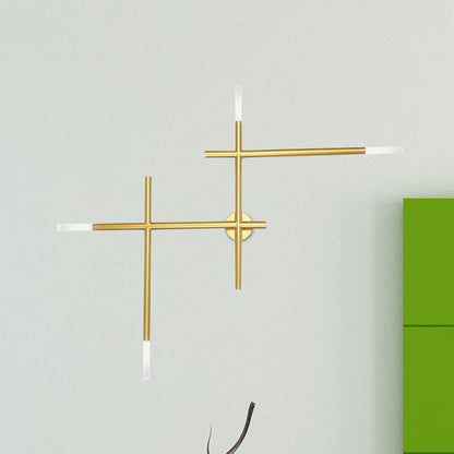 Camille Crossed Lines Wandleuchte mit Schwarz/Gold-Finish und 4 LEDs
