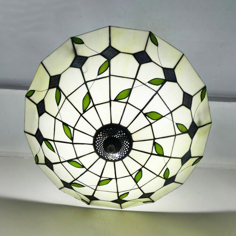 Julienne Retro-Glasmalerei-Schalenanhänger