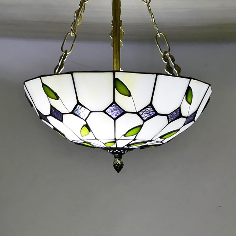 Julienne Retro-Glasmalerei-Schalenanhänger