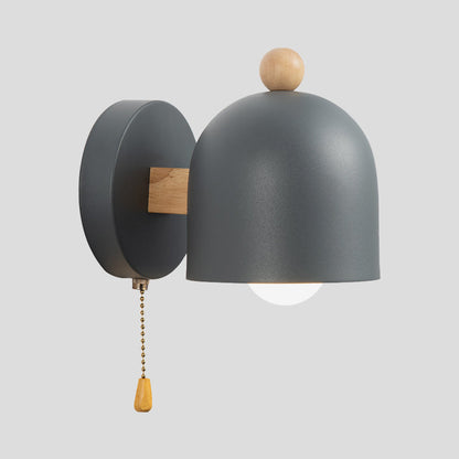 Clara Nordic Dome Wandleuchte mit Zugschalter Grau Holz