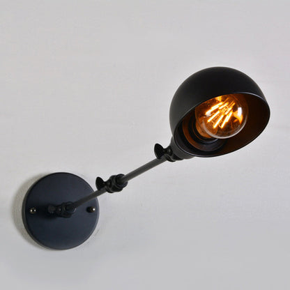 Juliette Retro Wandleuchte mit Schwenkarm und schwarzem Metallschirm