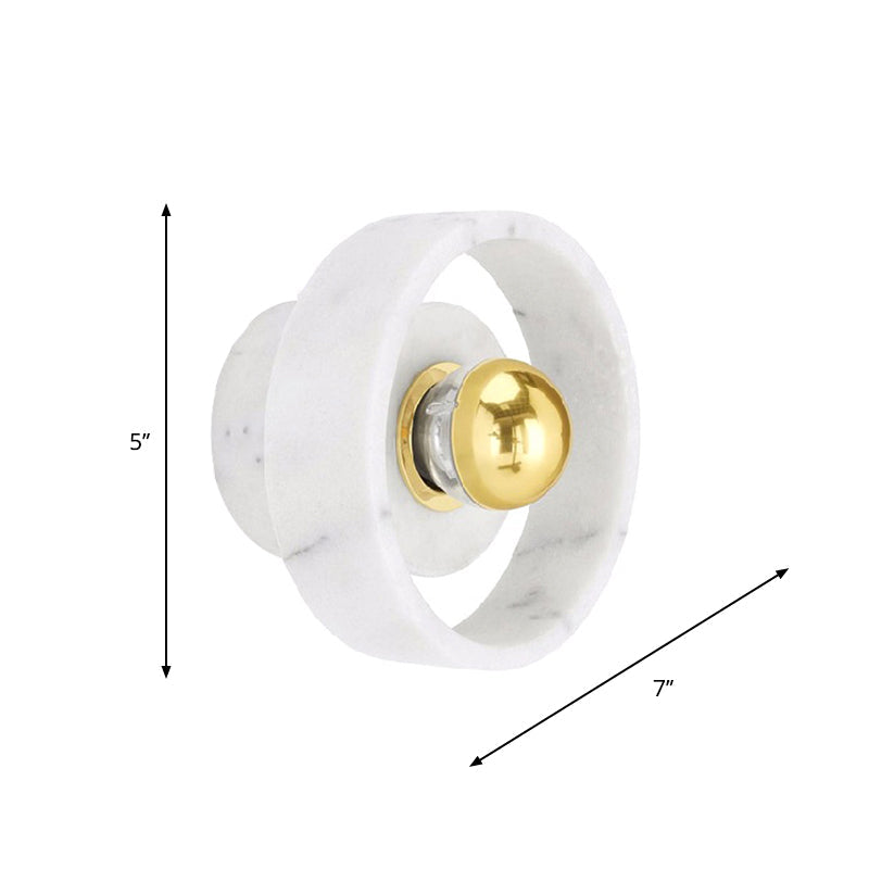 Anaïs Wandleuchte „Circle“ aus weißem Marmor und Gold