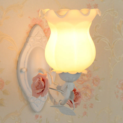 Lucie Blumen-Glas-Wandleuchte – Rosa/Grün/Blau, 12,7 bis 22,9 cm