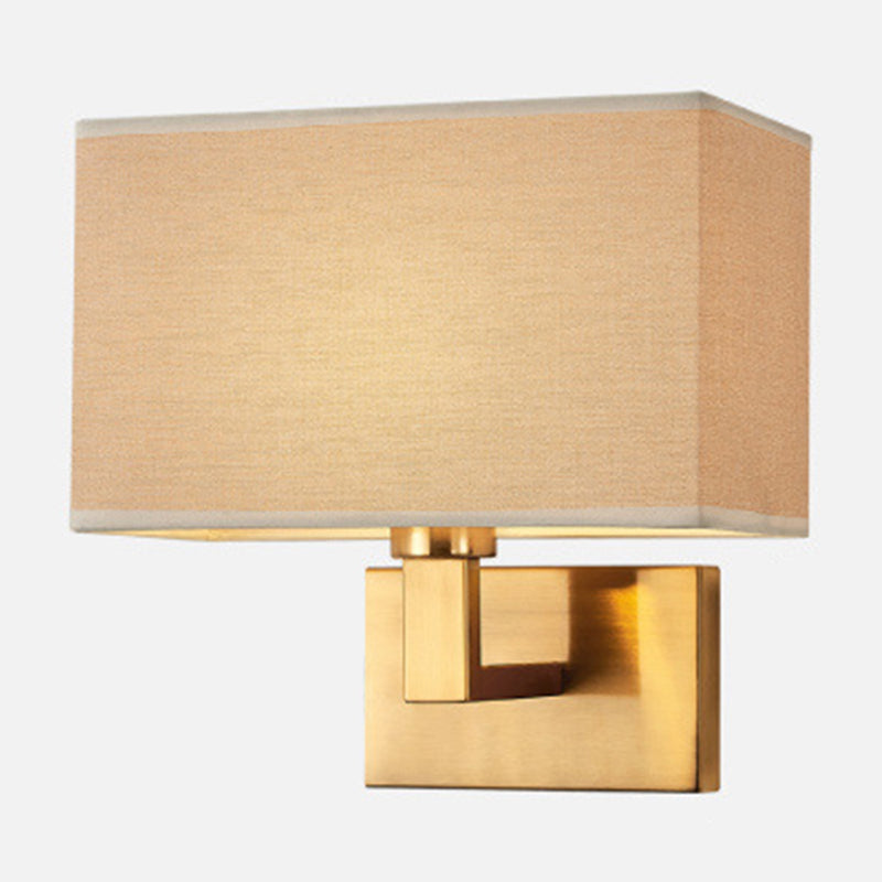 Madeleine Cuboid Stoffwandleuchte Schwarz/Gold Arm
