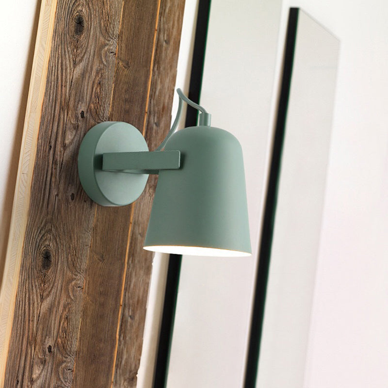 Sophie Nordic Bell drehbare Wandleuchte Metallschirm