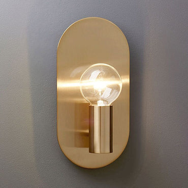 Chloé Gold Wandleuchte mit sichtbarer Glühbirne und ovaler Wandplatte