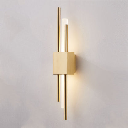 Camille Rod Acryl LED Wandleuchte Gold/Schwarz