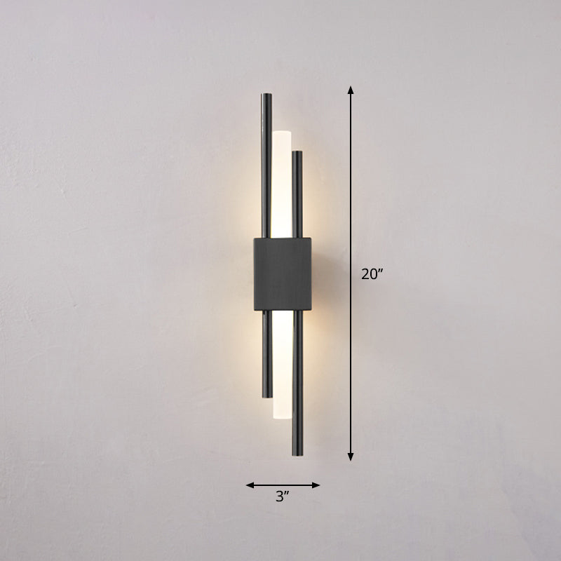 Camille Rod Acryl LED Wandleuchte Gold/Schwarz