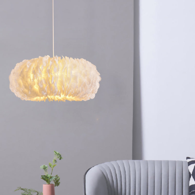 Sophie Feather Donut Pendelleuchte Weiß Modern Kronleuchter