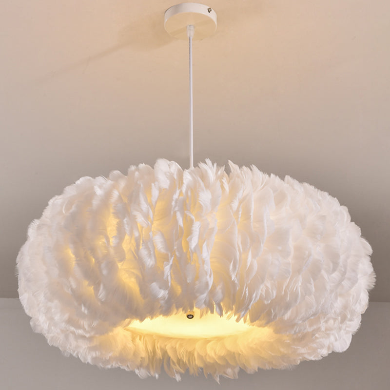 Sophie Feather Donut Pendelleuchte Weiß Modern Kronleuchter