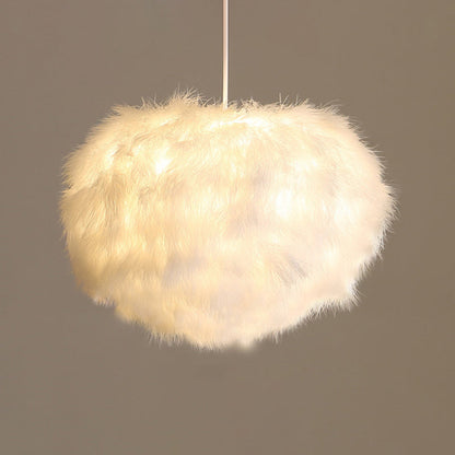 Léonie Fluffy Feather-Kugelleuchter