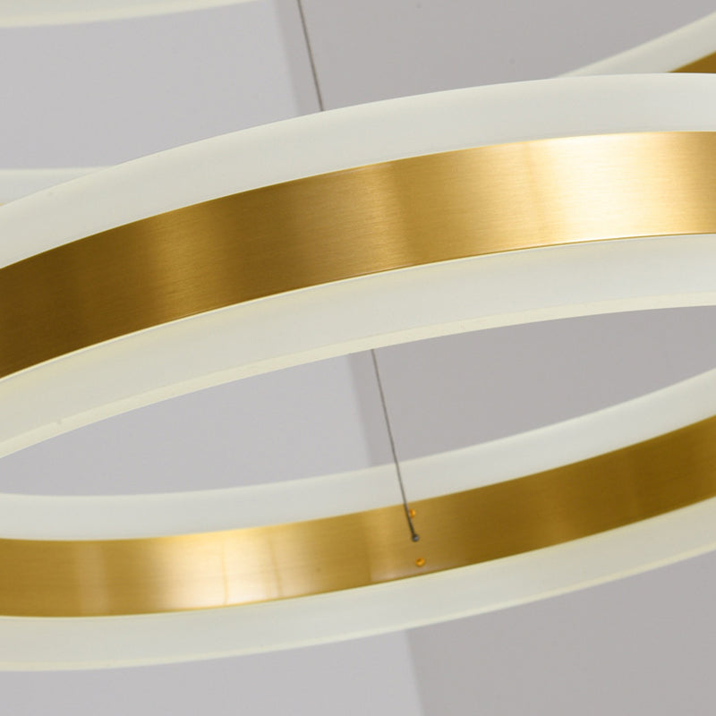 Madeleine gestufter LED-Kronleuchter, Gold, modernes Pendel