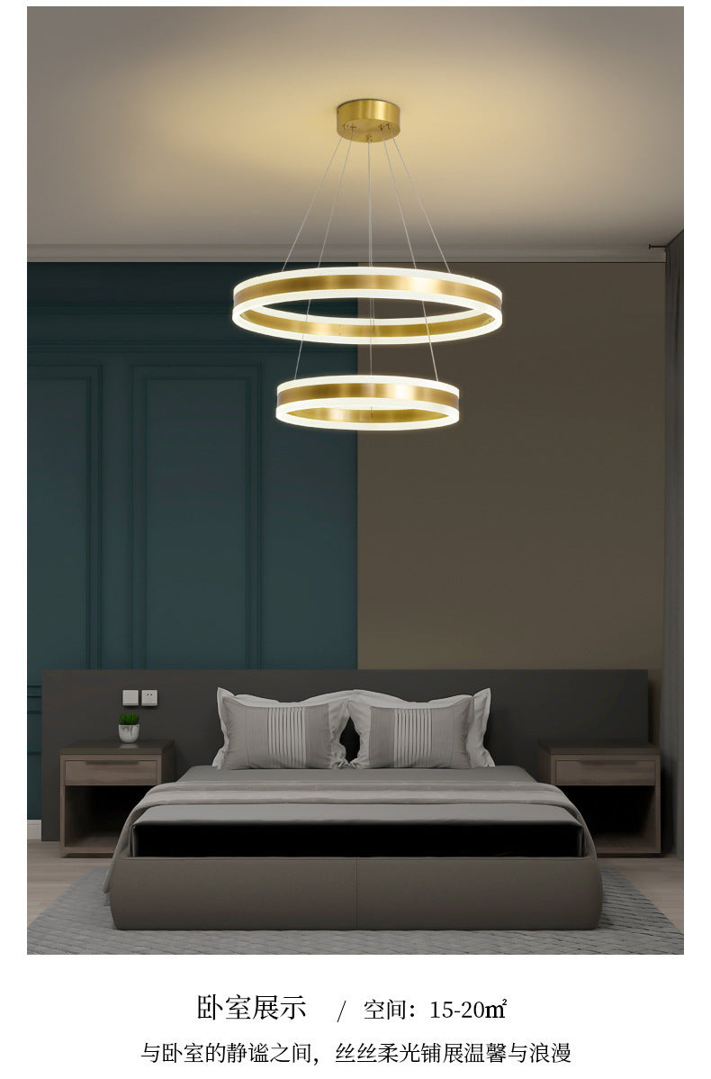 Madeleine gestufter LED-Kronleuchter, Gold, modernes Pendel