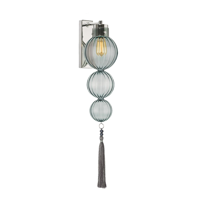 Vivienne Kugelwandleuchte mit Glasschirm und Quastenknoten