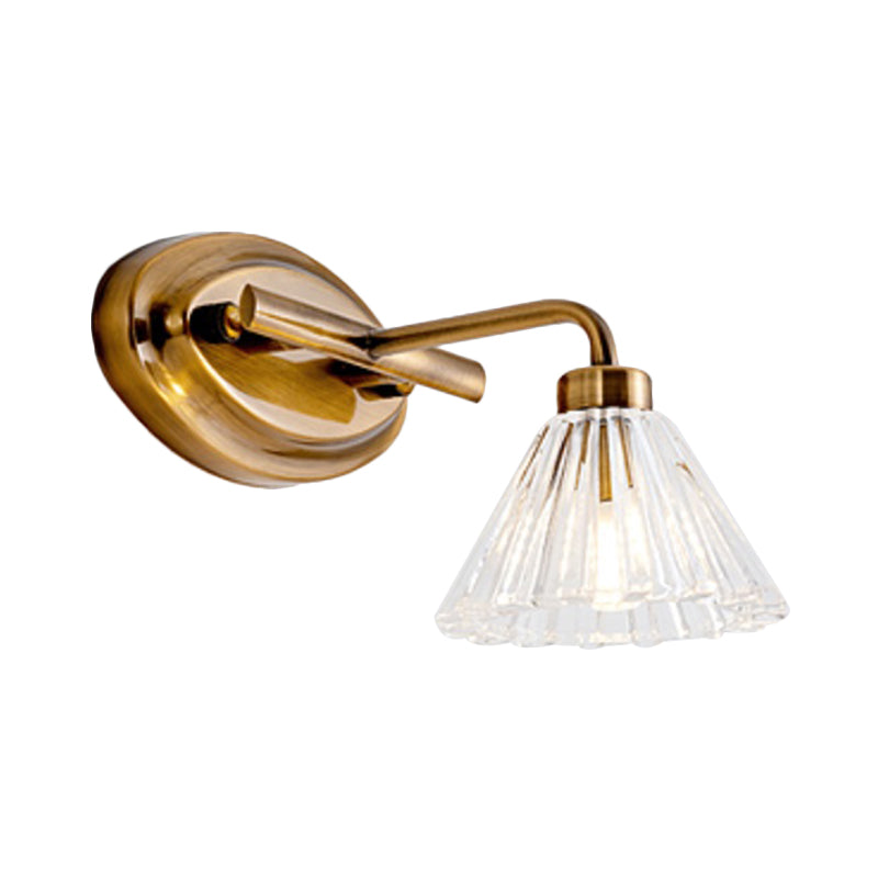 Éloise Cone Wandleuchte Messing Metall LED-Beleuchtung