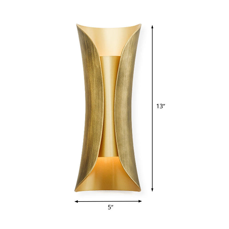 Léonie Goldene Wandlampe mit doppelten LED-Köpfen