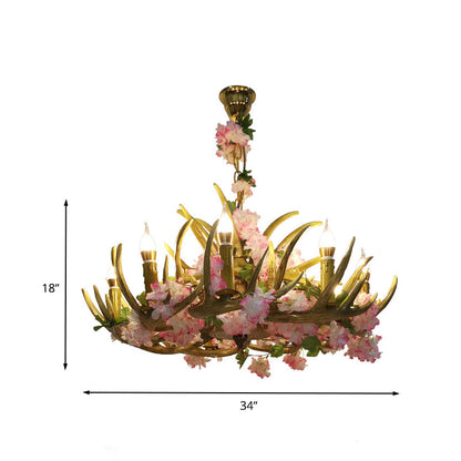 Élodie Hirschgeweih-Kronleuchter aus Harz mit Blüten-Design
