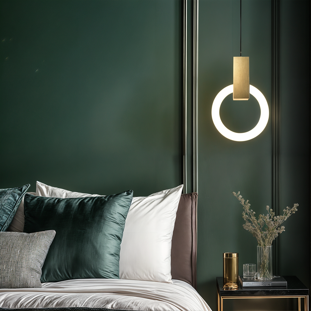 Isabelle Circular Halo Pendant