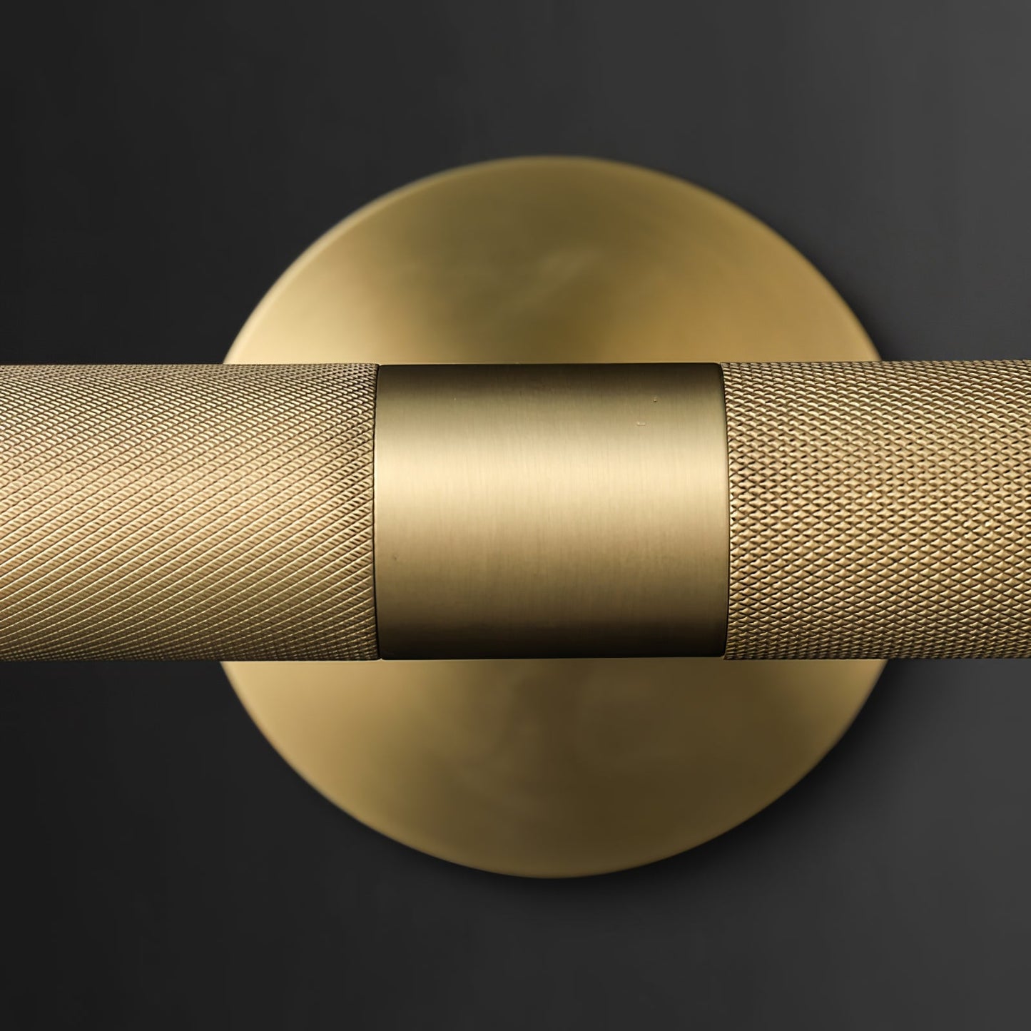 Émile Anvers Picture Wall Lamp with Brass Finish