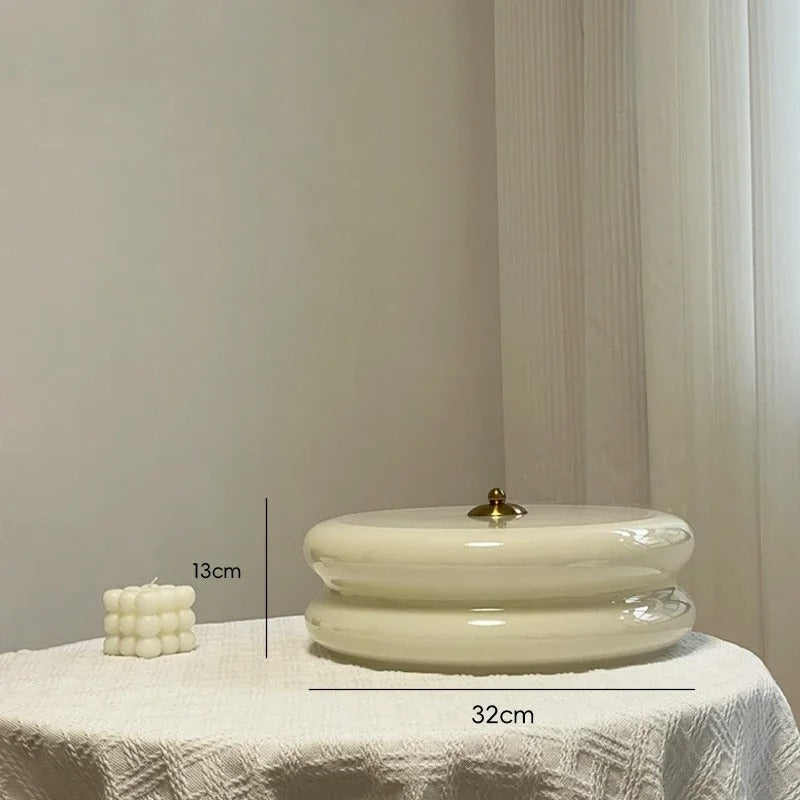 Astrid Moderne Wandleuchte aus satiniertem Kunstglas