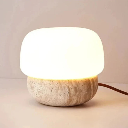 Juliette Travertin Pilz LED-Lampe