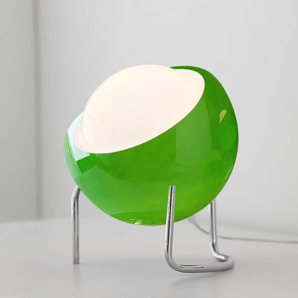 Margaux Bauhaus Dome Tischleuchte mit gebogenem Metallsockel