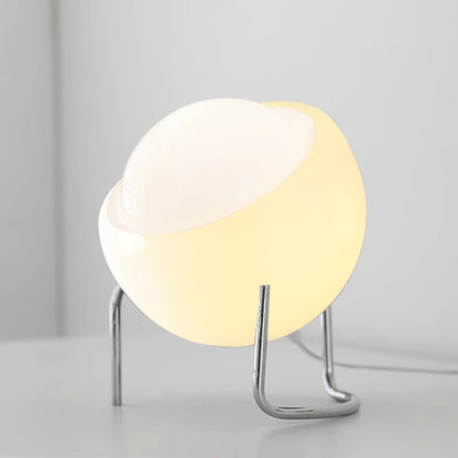 Margaux Bauhaus Dome Tischleuchte mit gebogenem Metallsockel