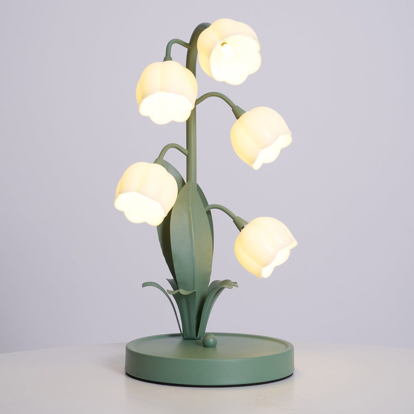 Élodie Orchideenblüten-Tischleuchte mit künstlerischem Blumendesign
