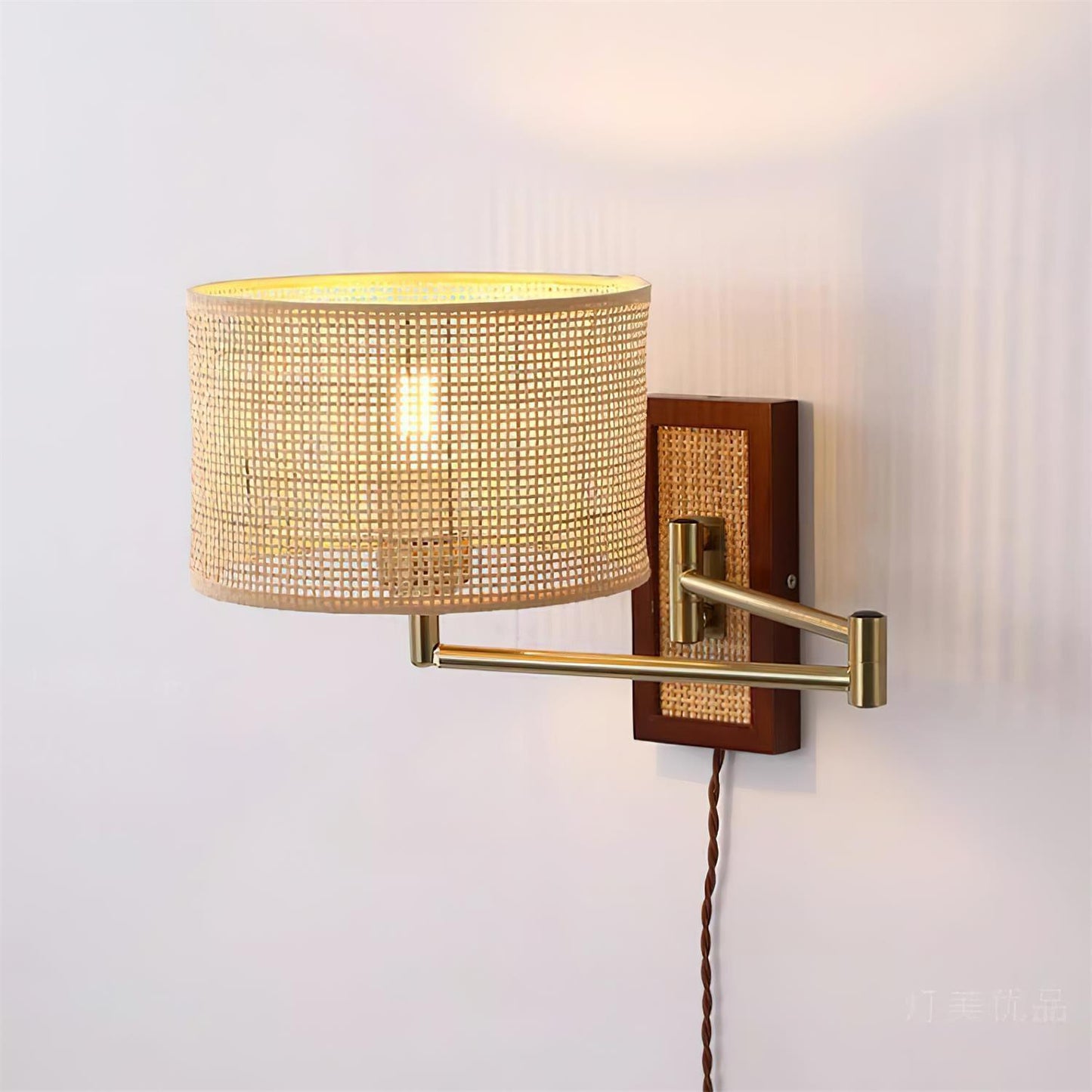 Éloise Bramley Wandlampe mit Schwenkarm