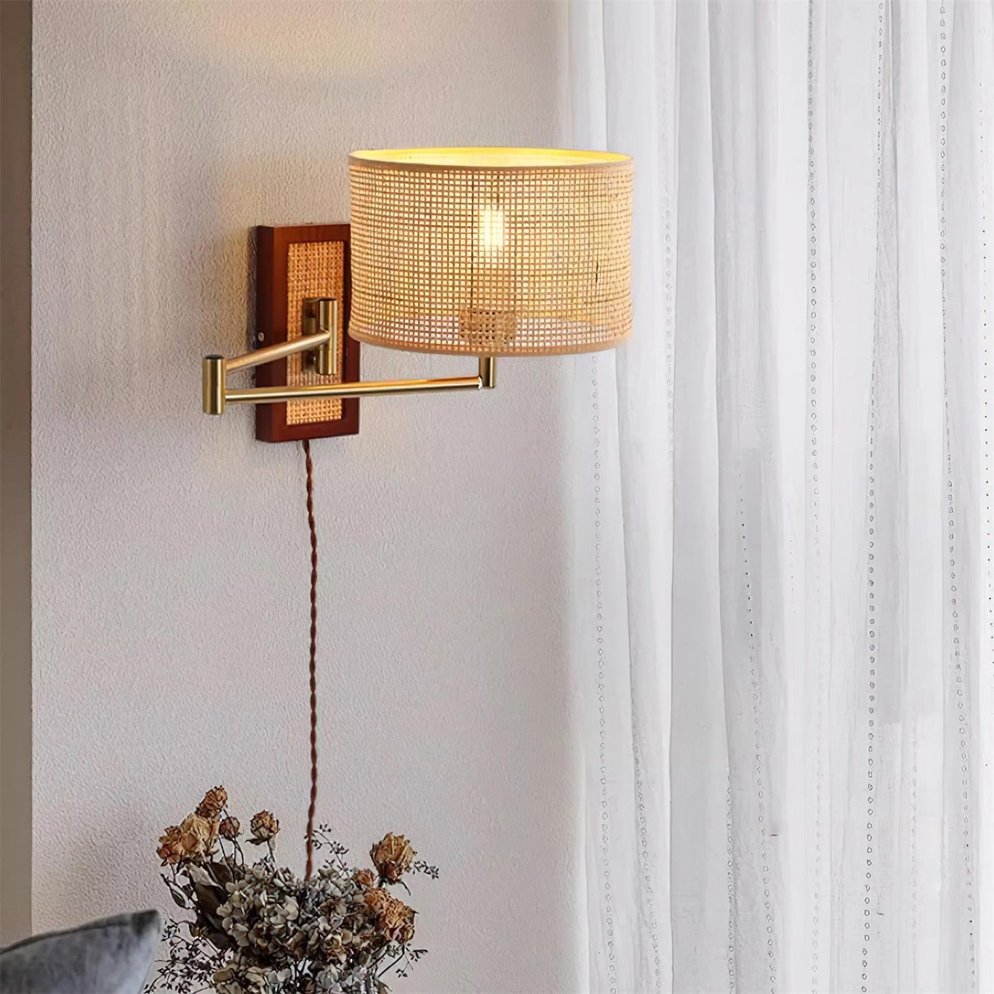 Éloise Bramley Wandlampe mit Schwenkarm
