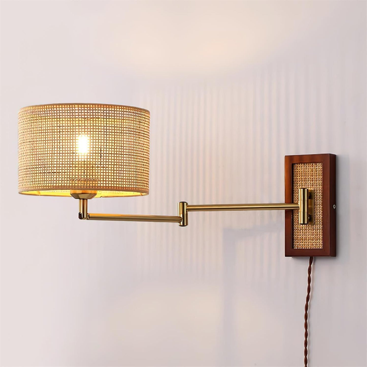 Éloise Bramley Wandlampe mit Schwenkarm