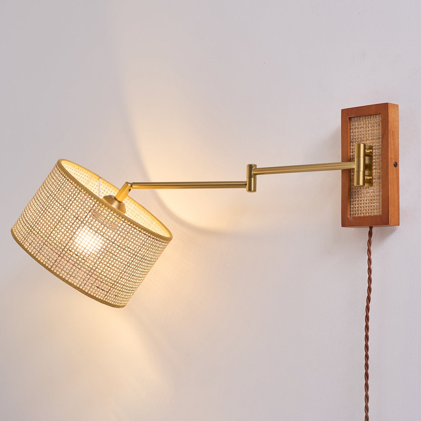 Éloise Bramley Wandlampe mit Schwenkarm