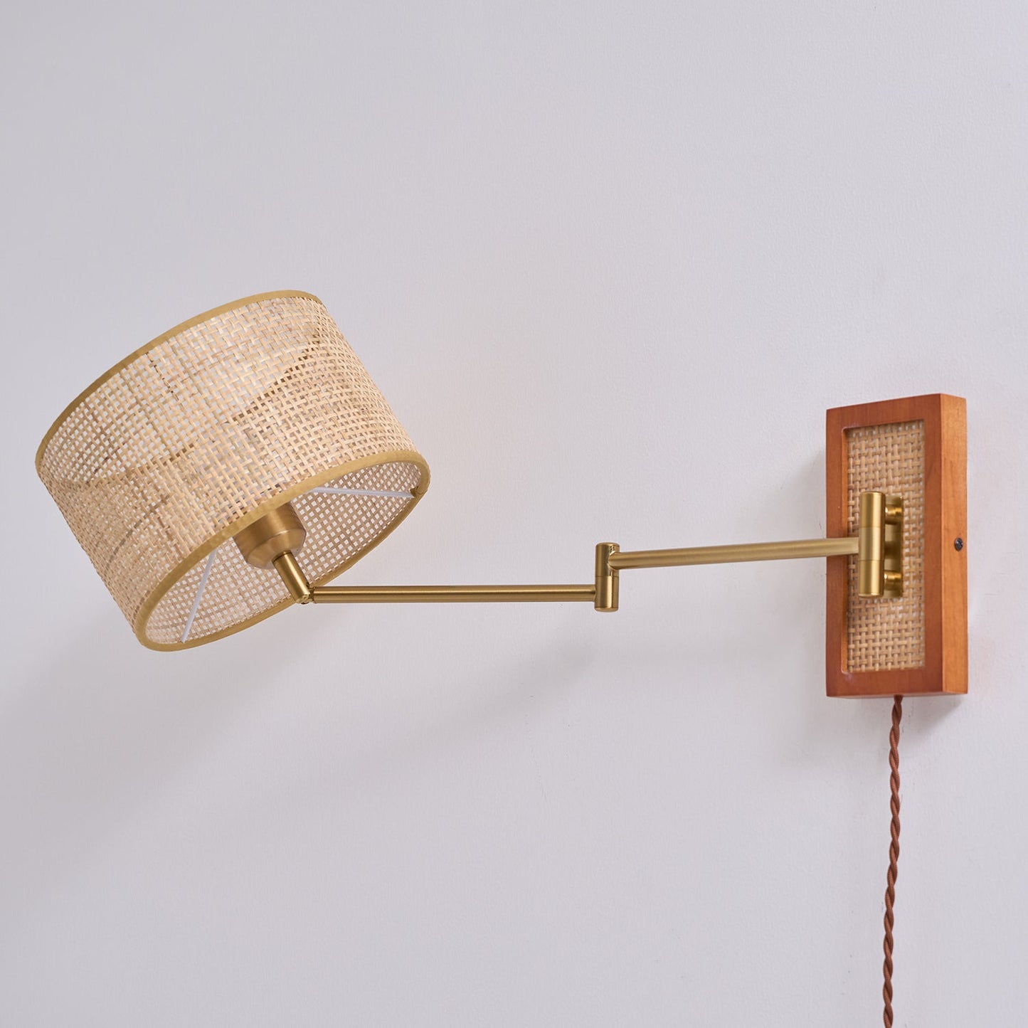 Éloise Bramley Wandlampe mit Schwenkarm