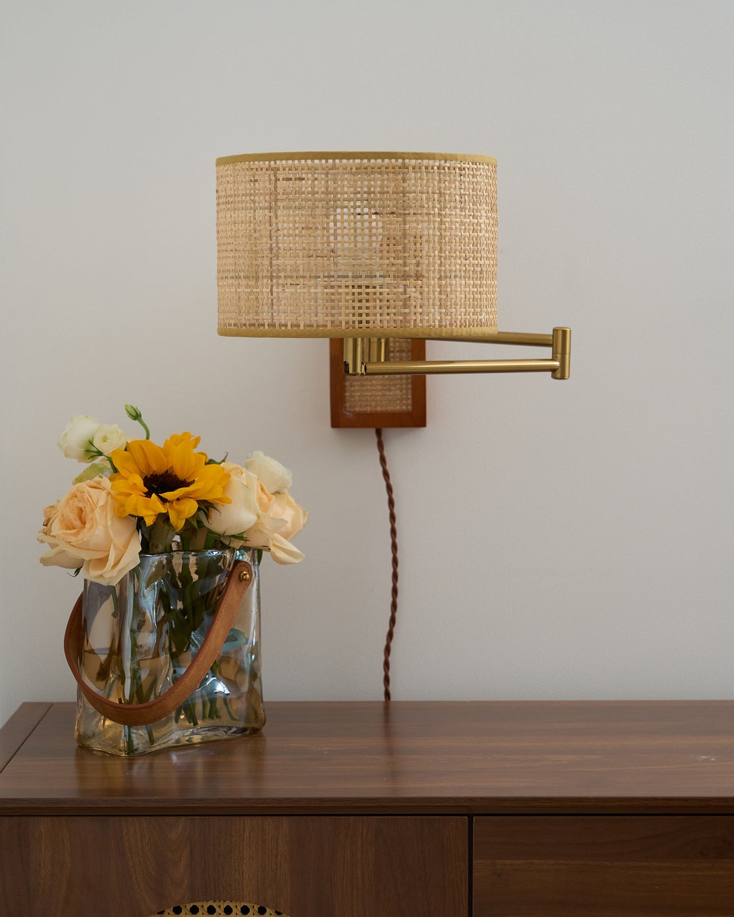 Éloise Bramley Wandlampe mit Schwenkarm