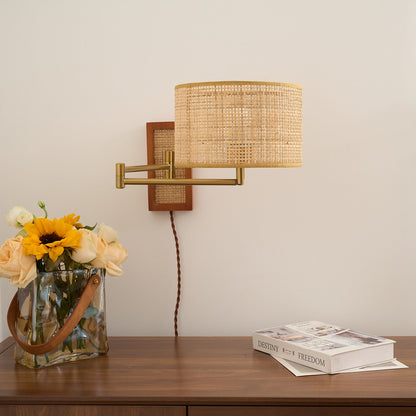 Éloise Bramley Wandlampe mit Schwenkarm