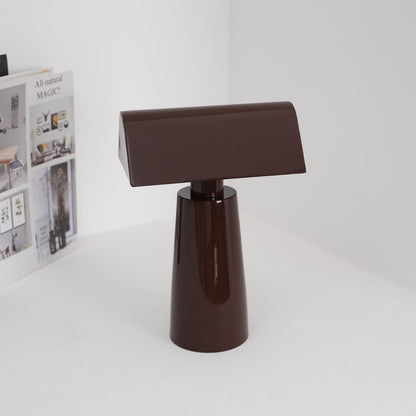 Camélia Modern Caret LED-Tischleuchte mit geometrischem Design
