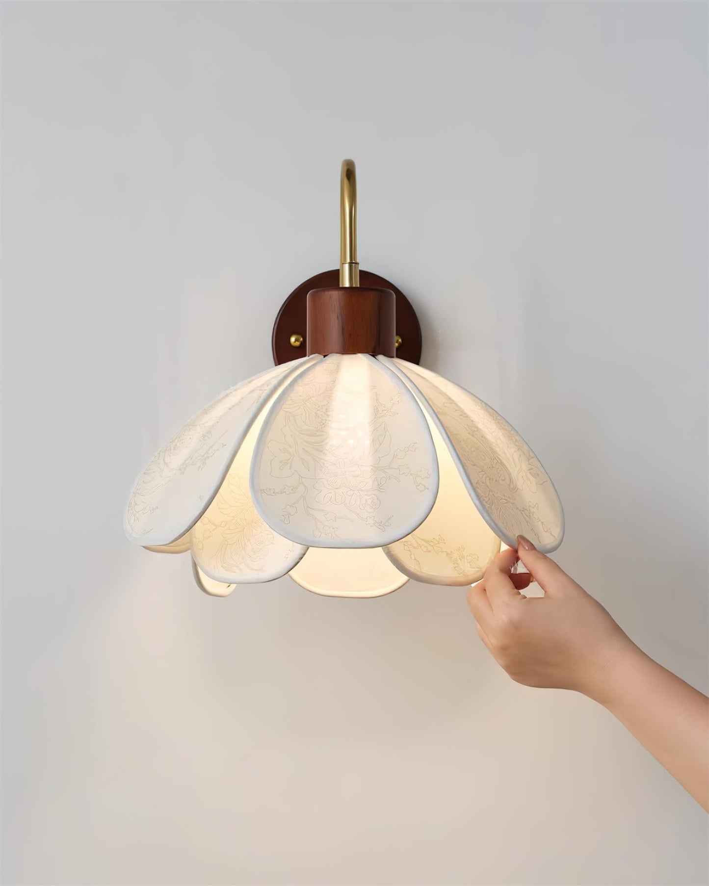 Docos Ciena Petal Wall Light Elegant Metal and Fabric Lighting