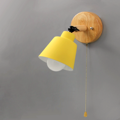 Camille Wandleuchte im Mid-Century-Stil mit Zugschalter