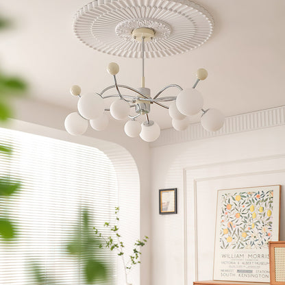 Juliette Chandelier, moderne schwebende mattierte Kugeln mit schlankem Metallrahmen