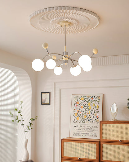 Juliette Chandelier, moderne schwebende mattierte Kugeln mit schlankem Metallrahmen