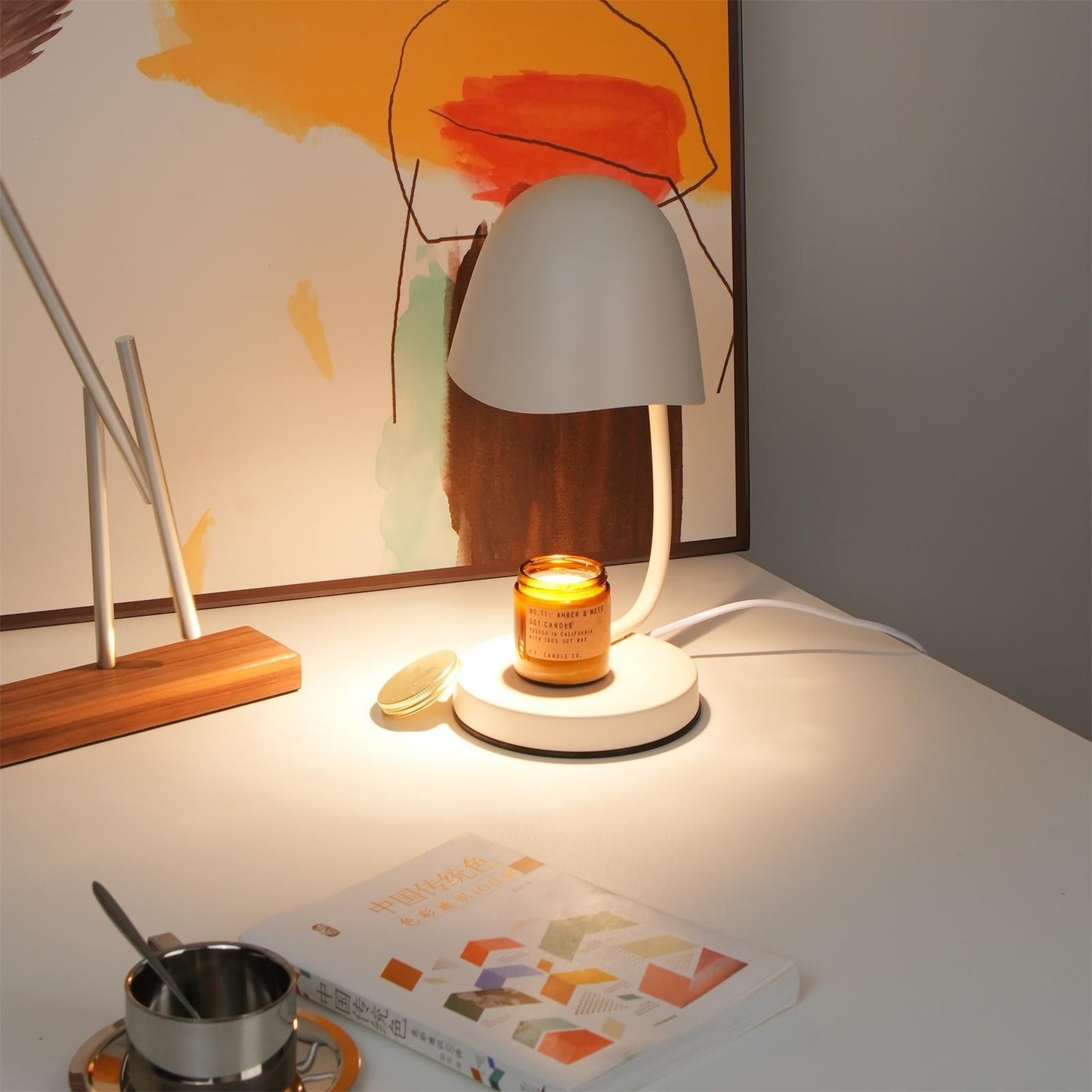 Chloé Eierschalenfarbene Kerzenwärmerlampe mit verstellbarem Hals